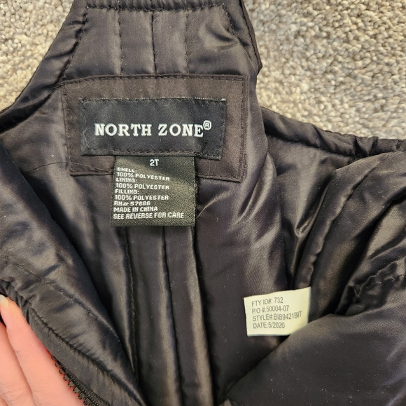 Toddler snowsuit. Black snowpants for toddlers. Size 2T. Excellent condition - Picture 4 of 4
